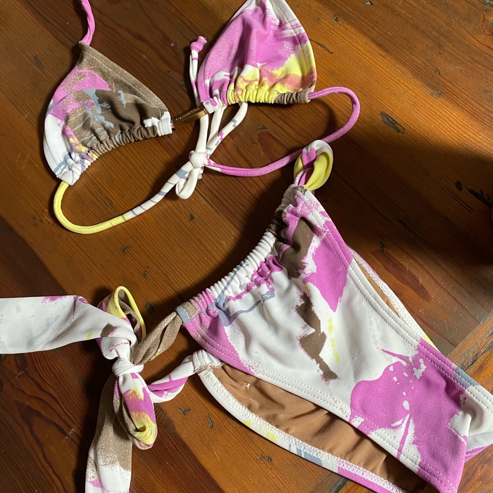 Tiny Bikini - image 2